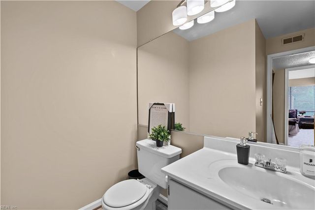 430 Babbling Brook DR, Virginia Beach, VA 23462