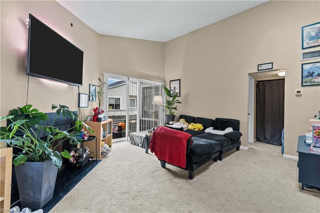 430 Babbling Brook DR, Virginia Beach, VA 23462