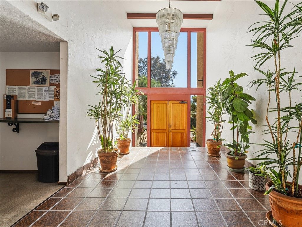 5875 Doverwood Drive 103, Culver City, CA 90230 — photo 5