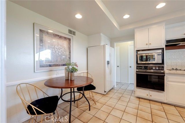 2148 Calavera, Fullerton, CA 92833