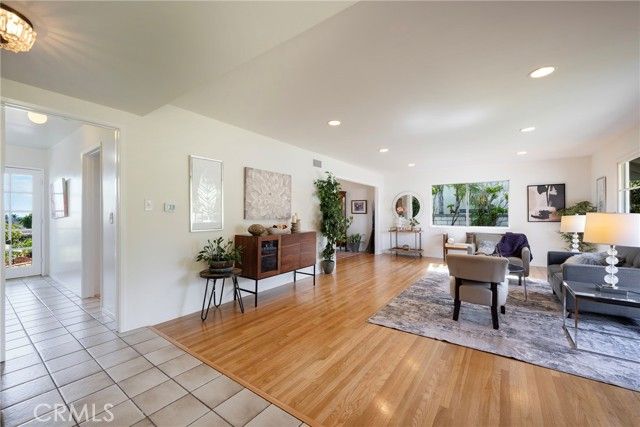 2148 Calavera, Fullerton, CA 92833