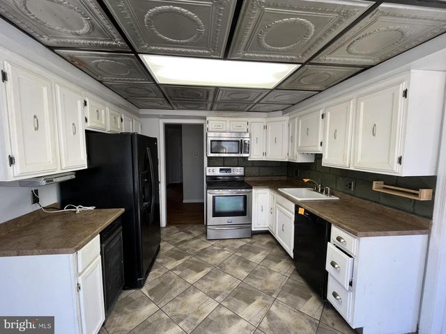 4178 COLUMBIA PARK RD, Pomfret, MD 20675