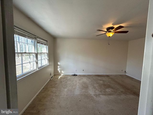 4178 COLUMBIA PARK RD, Pomfret, MD 20675