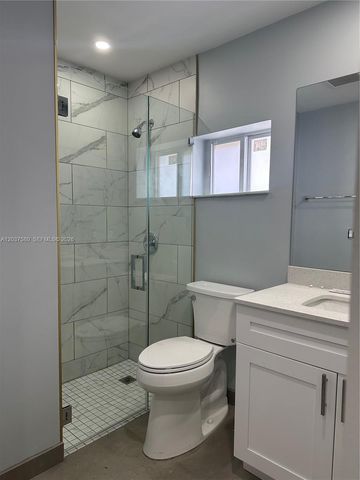 1628 NW 15th St A, Miami, FL 33125