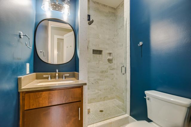 2109 W 12th ST, Austin, TX 78703