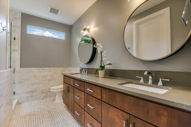 2109 W 12th ST, Austin, TX 78703