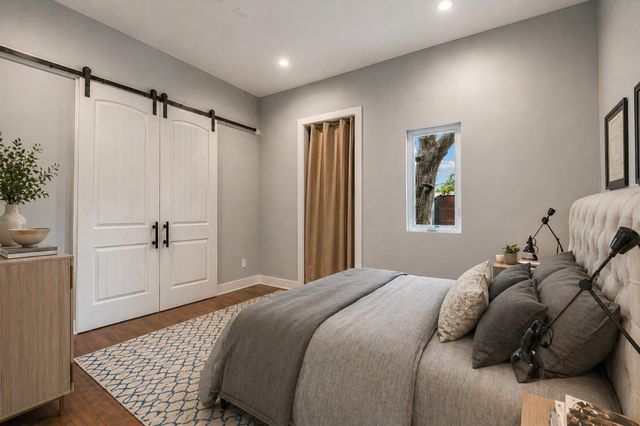 2109 W 12th ST, Austin, TX 78703