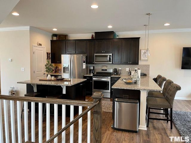 1116 Finch Court, Apex, NC 27502