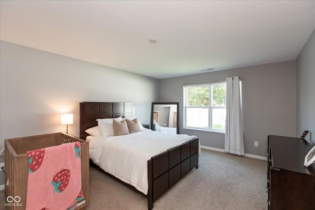 1151 N Aberdeen Drive, Franklin, IN 46131