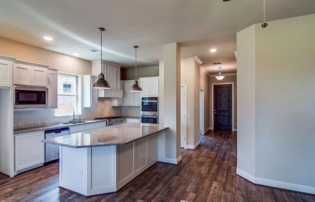 1415 White Squall Trail, Arlington, TX 76005