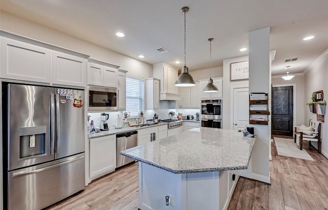1415 White Squall Trail, Arlington, TX 76005