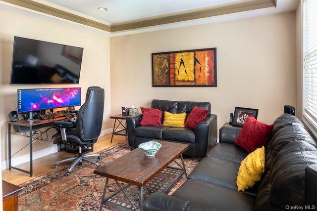 2 Heritage Place, Tappan, NY 10983