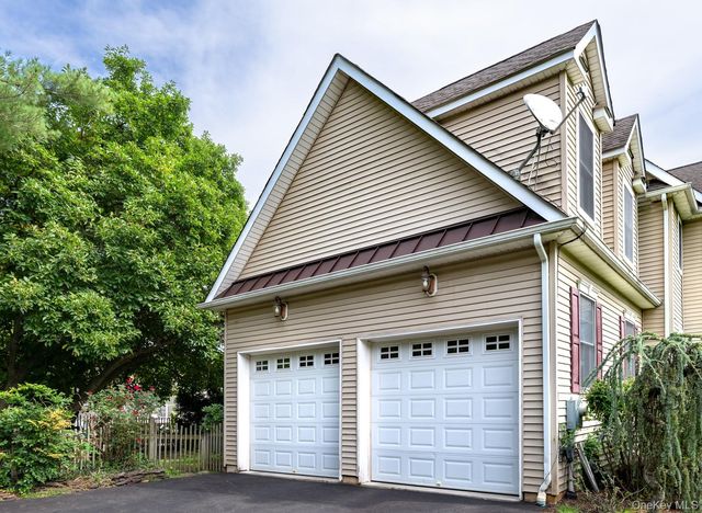 2 Heritage Place, Tappan, NY 10983
