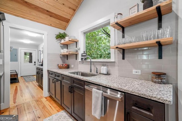36 Dapple Lane, Ellijay, GA 30540