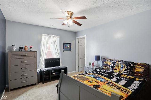 826 Kelly Pass, Greenwood, IN 46143