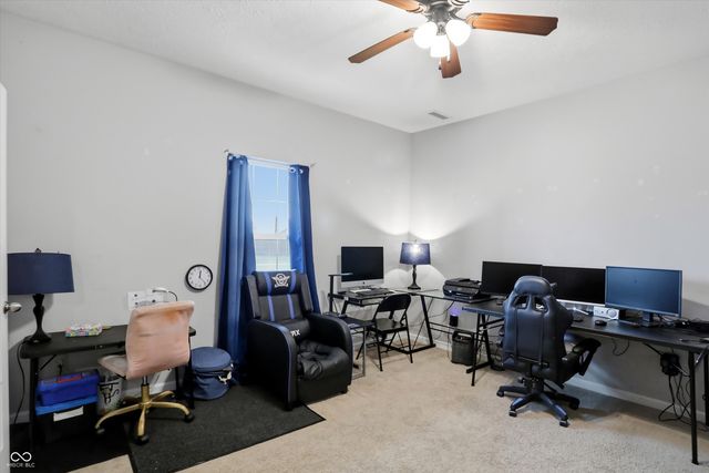 826 Kelly Pass, Greenwood, IN 46143