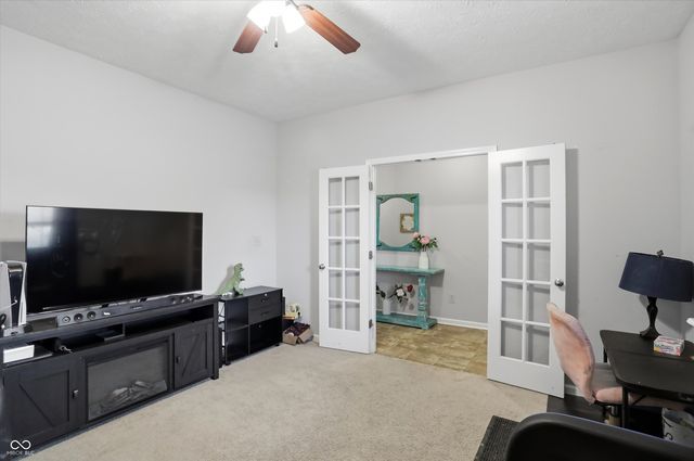 826 Kelly Pass, Greenwood, IN 46143