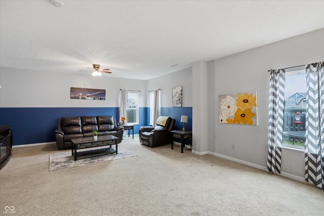 826 Kelly Pass, Greenwood, IN 46143