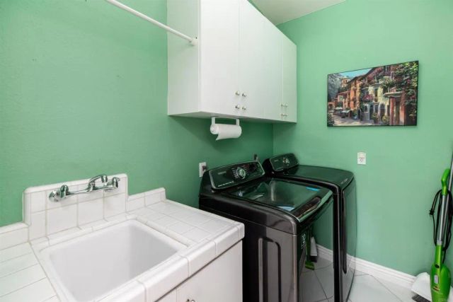 6663 Sitio Palmas, Carlsbad, CA 92009