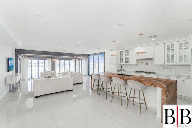 2276 National Drive, Brooklyn, NY 11234