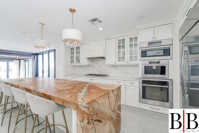 2276 National Drive, Brooklyn, NY 11234