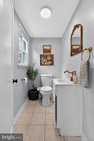 7501 NEWLAND ST, Philadelphia, PA 19128