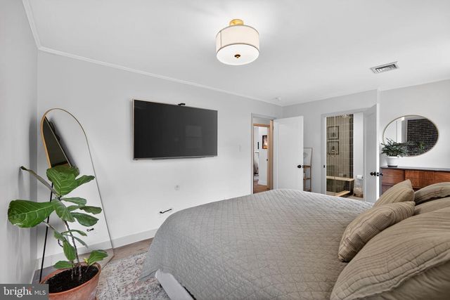 7501 NEWLAND ST, Philadelphia, PA 19128