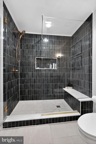 7501 NEWLAND ST, Philadelphia, PA 19128