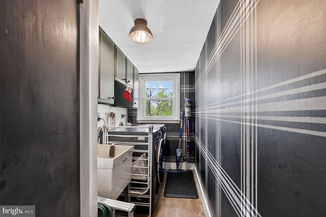 7501 NEWLAND ST, Philadelphia, PA 19128