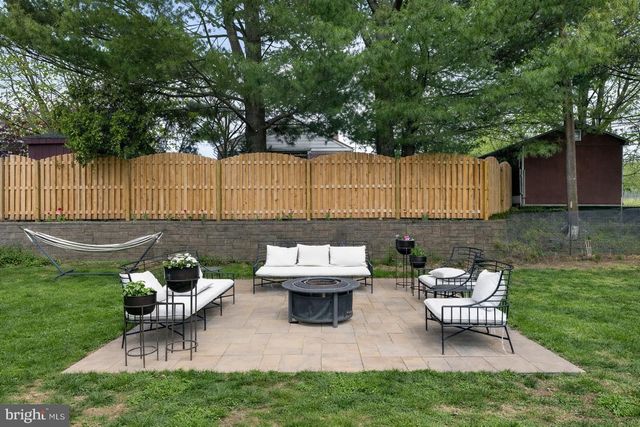 7501 NEWLAND ST, Philadelphia, PA 19128