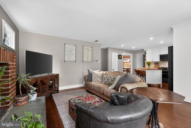 7501 NEWLAND ST, Philadelphia, PA 19128