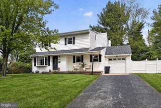 7501 NEWLAND ST, Philadelphia, PA 19128