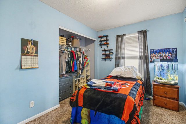 7652 Falls Creek Way, Burlington, KY 41005