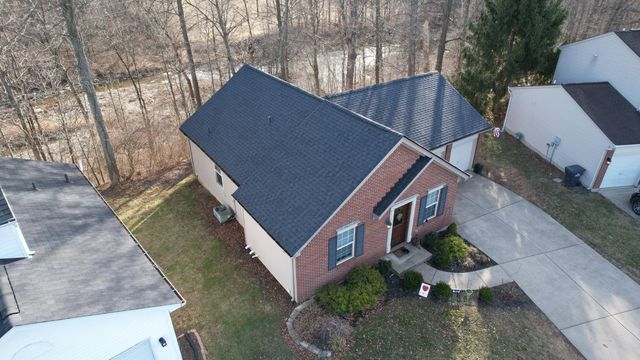 7652 Falls Creek Way, Burlington, KY 41005