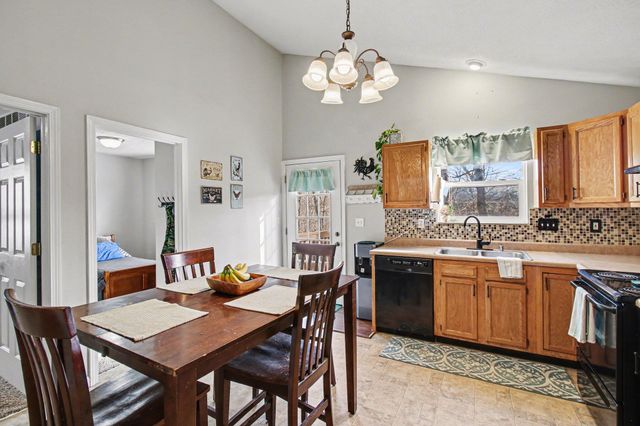 7652 Falls Creek Way, Burlington, KY 41005