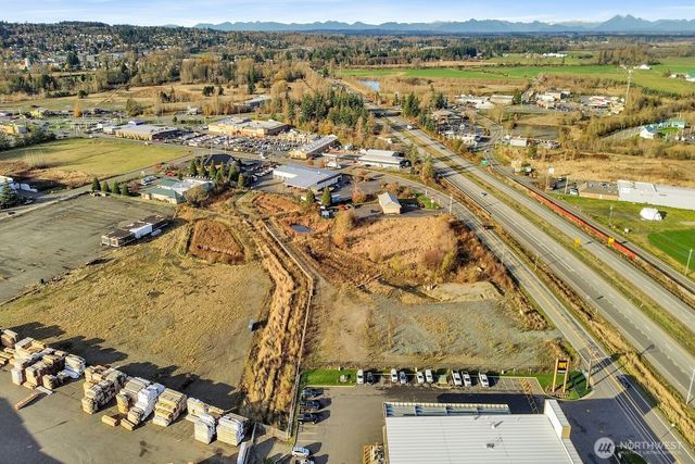 5545 Labounty Dr, Ferndale, WA 98248