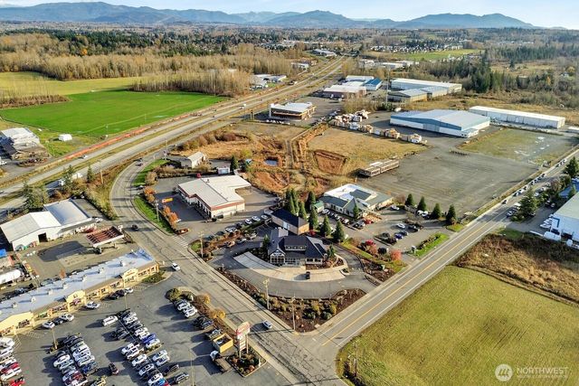 5545 Labounty Dr, Ferndale, WA 98248