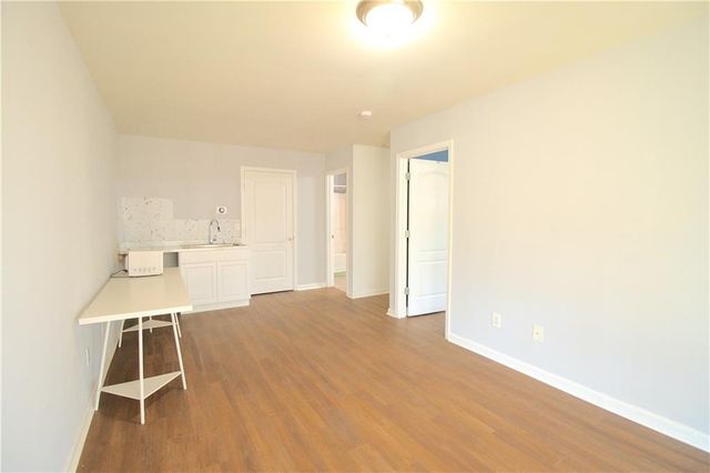 1727 Tailmore Lane, Lawrenceville, GA 30043