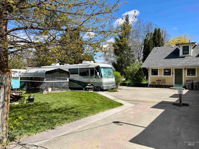 1003 14th Avenue S, Nampa, ID 83651