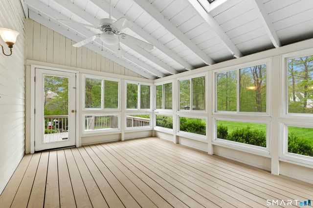12 Heritage Drive, Danbury, CT 06811