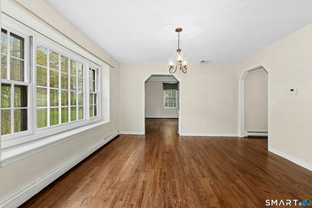 12 Heritage Drive, Danbury, CT 06811