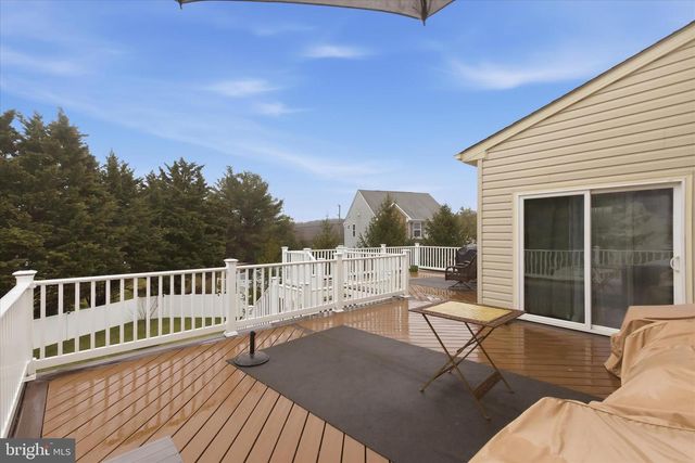 2760 QUANTIM CT, Manchester, MD 21102