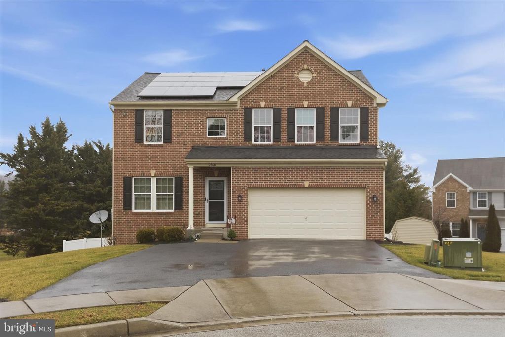 2760 QUANTIM CT, Manchester, MD 21102