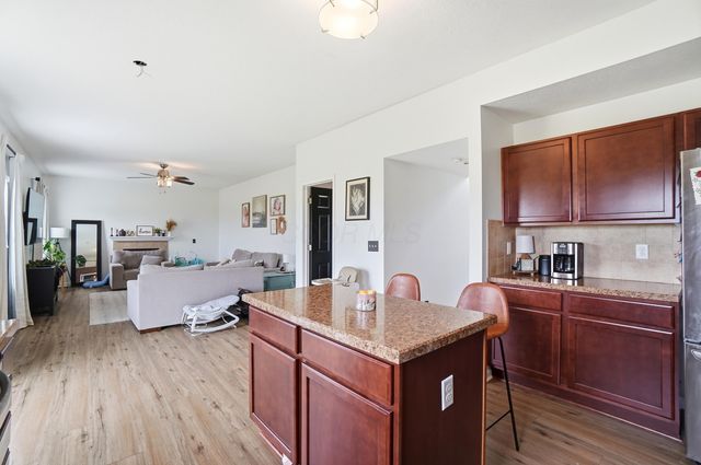163 Terrier Court, Pataskala, OH 43062