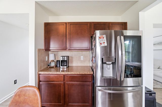 163 Terrier Court, Pataskala, OH 43062