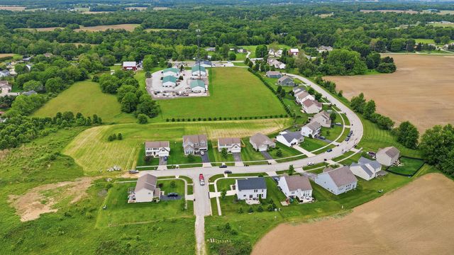 163 Terrier Court, Pataskala, OH 43062
