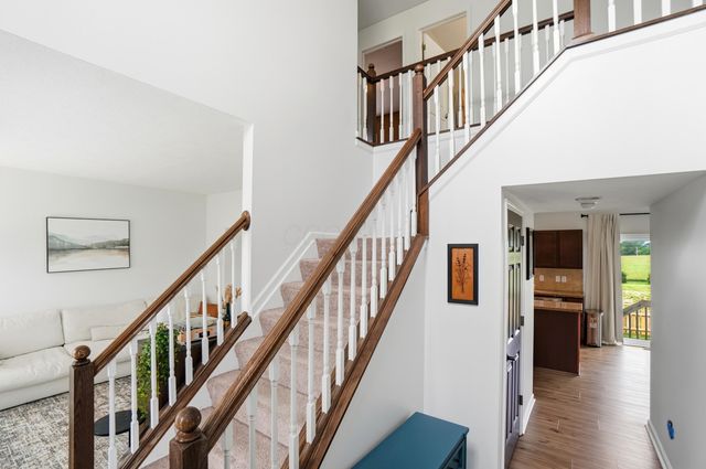 163 Terrier Court, Pataskala, OH 43062