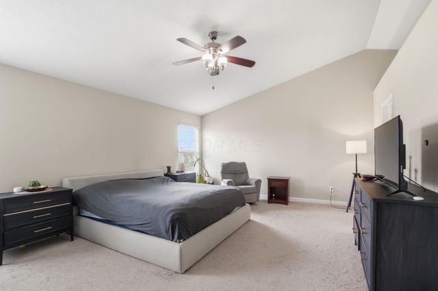 163 Terrier Court, Pataskala, OH 43062