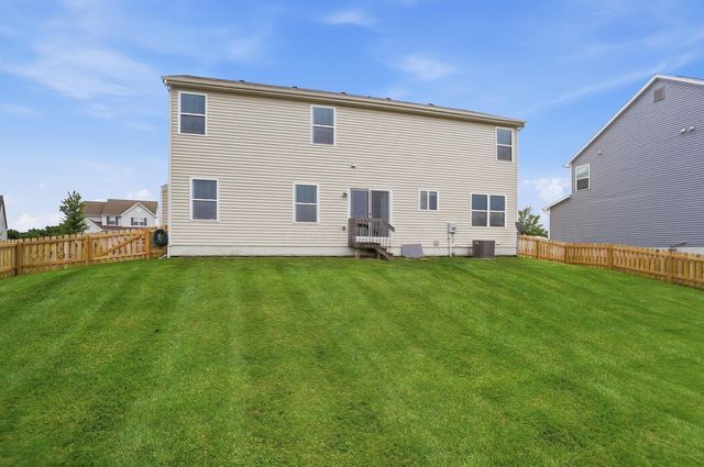 163 Terrier Court, Pataskala, OH 43062