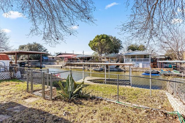 6526 Blue Water Court, Granbury, TX 76049